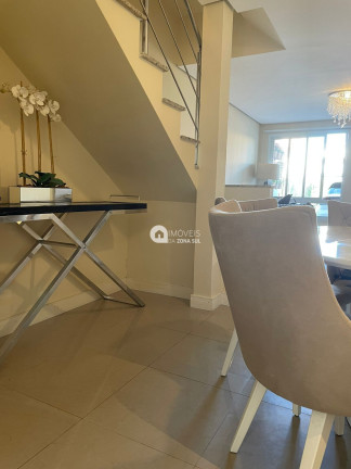 Imagem Casa com 2 Quartos à Venda, 132 m² Imagem Casa com 2 Quartos à Venda, 132 m²