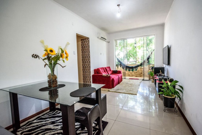 Imagem Apartamento com 3 Quartos à Venda, 103 m² em Rio Branco - Porto Alegre Imagem Apartamento com 3 Quartos à Venda, 103 m² em Rio Branco - Porto Alegre