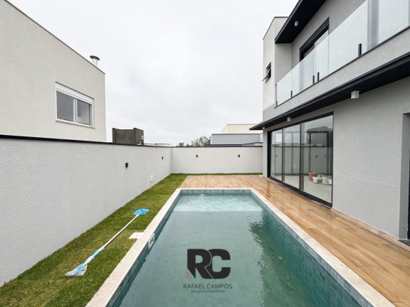 Sobrado com 4 Quartos à Venda, 284 m² em Mosaico Essence - Mogi Das Cruzes
