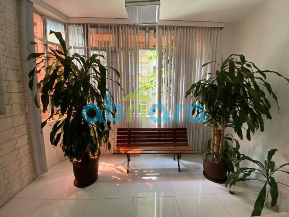 Imagem Apartamento com 3 Quartos à Venda, 150 m² em Copacabana - Rio De Janeiro Imagem Apartamento com 3 Quartos à Venda, 150 m² em Copacabana - Rio De Janeiro