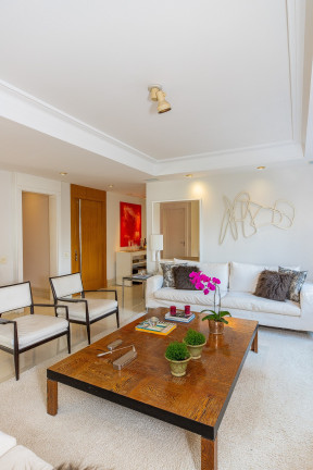 Imagem Apartamento com 3 Quartos à Venda, 243 m² em Vila Uberabinha - São Paulo