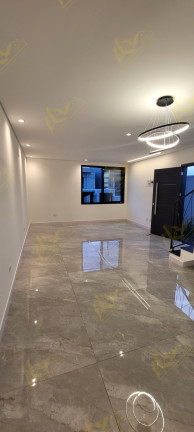 Imagem Sobrado com 2 Quartos à Venda, em Villas Do Jaguari - Santana De Parnaíba Imagem Sobrado com 2 Quartos à Venda, em Villas Do Jaguari - Santana De Parnaíba