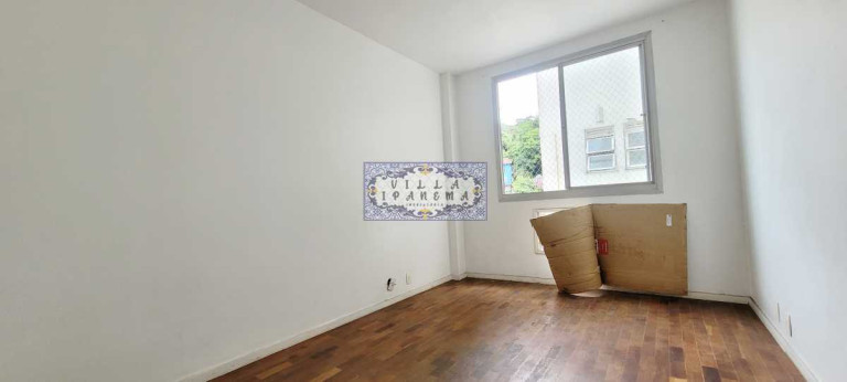Imagem Apartamento com 2 Quartos à Venda, 78 m² em Laranjeiras - Rio De Janeiro Imagem Apartamento com 2 Quartos à Venda, 78 m² em Laranjeiras - Rio De Janeiro