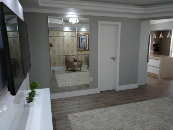 Imagem Imóvel com 3 Quartos à Venda, 114 m² em Pioneiros - Balneário Camboriú Imagem Imóvel com 3 Quartos à Venda, 114 m² em Pioneiros - Balneário Camboriú