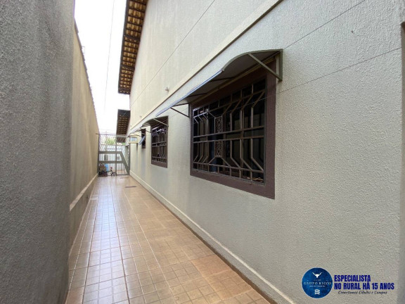 Imagem Casa com 3 Quartos à Venda, 371 m² em Jardim Das Esmeraldas - Goiânia Imagem Casa com 3 Quartos à Venda, 371 m² em Jardim Das Esmeraldas - Goiânia