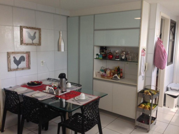 Imagem Imóvel com 3 Quartos à Venda, 121 m² em Aldeota - Fortaleza Imagem Imóvel com 3 Quartos à Venda, 121 m² em Aldeota - Fortaleza