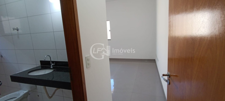Imagem Casa com 3 Quartos à Venda, 180 m² em Vila Palmira - Campo Grande Imagem Casa com 3 Quartos à Venda, 180 m² em Vila Palmira - Campo Grande
