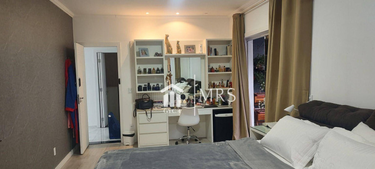 Imagem Imóvel com 5 Quartos à Venda, 630 m² em Caraguatá - Mairiporã Imagem Imóvel com 5 Quartos à Venda, 630 m² em Caraguatá - Mairiporã