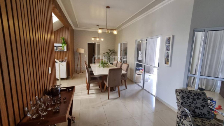 Imagem Casa de Condomínio com 3 Quartos à Venda, 250 m² em Loteamento Village Mirassol - Mirassol