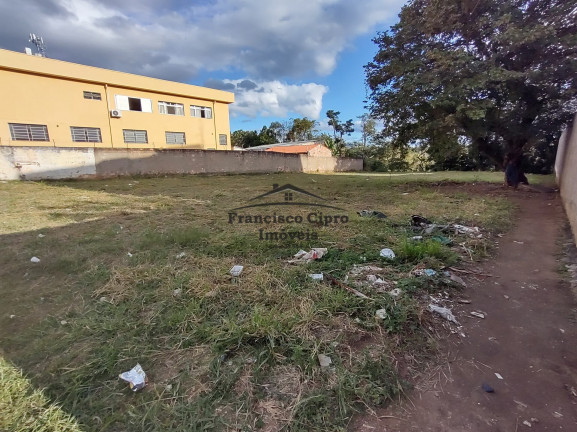 Terreno à Venda, 900 m² em Pedregulho - Vila Indiana - Guaratinguetá