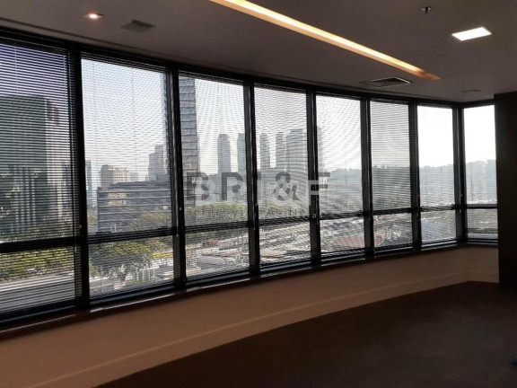 Imóvel Comercial para Alugar, 299 m² em Vila Olímpia - São Paulo