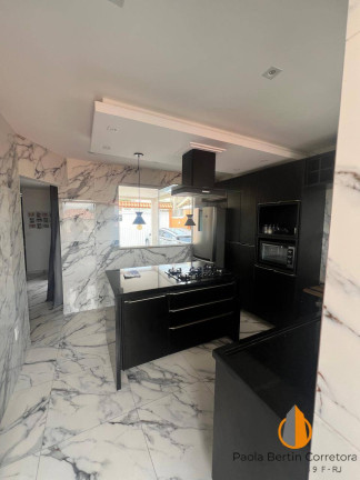 Imagem Casa com 3 Quartos à Venda, 350 m² em Itapeba - Maricá Imagem Casa com 3 Quartos à Venda, 350 m² em Itapeba - Maricá