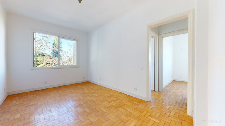 Imagem Imóvel com 2 Quartos à Venda, 74 m² em Petrópolis - Porto Alegre Imagem Imóvel com 2 Quartos à Venda, 74 m² em Petrópolis - Porto Alegre