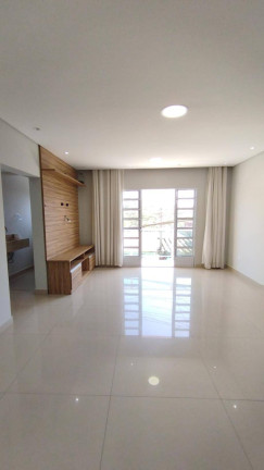 Imagem Casa com 3 Quartos para Alugar, 200 m² em Jardim Leonor - Cotia Imagem Casa com 3 Quartos para Alugar, 200 m² em Jardim Leonor - Cotia