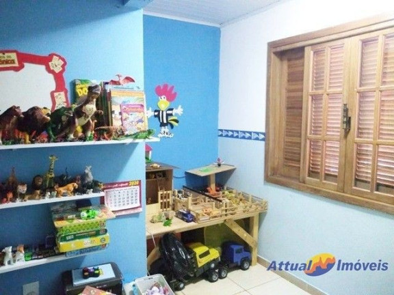Imagem Casa com 5 Quartos à Venda, 186 m² em Várzea - Teresópolis Imagem Casa com 5 Quartos à Venda, 186 m² em Várzea - Teresópolis