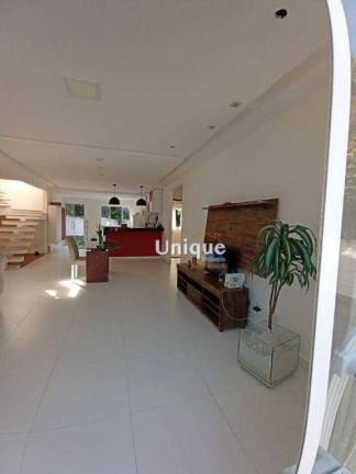 Imagem Casa com 4 Quartos à Venda, 180 m² em Caravelas - Armação Dos Búzios Imagem Casa com 4 Quartos à Venda, 180 m² em Caravelas - Armação Dos Búzios