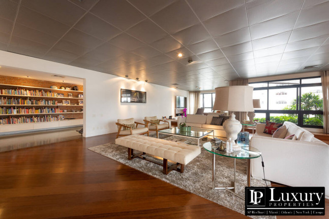 Imagem Apartamento com 4 Quartos à Venda, 500 m² em Real Parque - São Paulo Imagem Apartamento com 4 Quartos à Venda, 500 m² em Real Parque - São Paulo