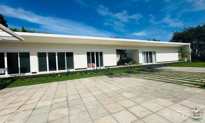 Casa de Condomínio com 4 Quartos à Venda, 507 m² em Residencial Aldeia Do Vale - Goiânia