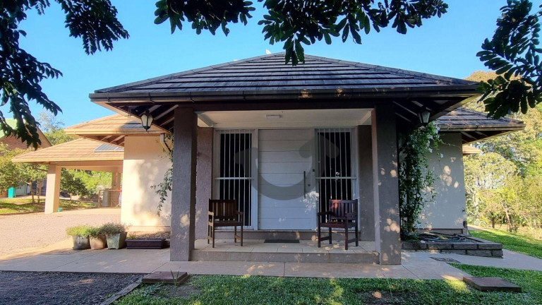 Imagem Casa com 3 Quartos à Venda, 438 m² em João Alves - Santa Cruz Do Sul Imagem Casa com 3 Quartos à Venda, 438 m² em João Alves - Santa Cruz Do Sul