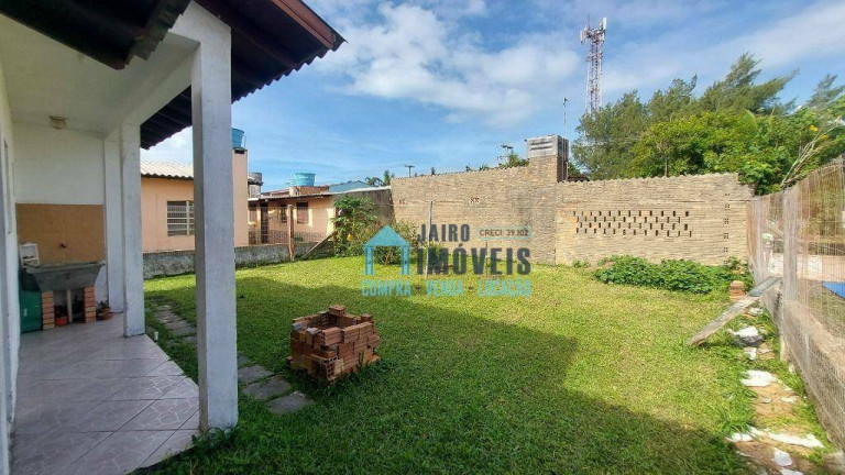 Imagem Casa com 2 Quartos à Venda, 300 m² em Magistério - Balneário Pinhal Imagem Casa com 2 Quartos à Venda, 300 m² em Magistério - Balneário Pinhal