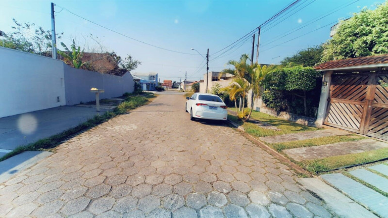 Imagem Casa com 3 Quartos à Venda, 127 m² em Estancia São Jose - Peruíbe Imagem Casa com 3 Quartos à Venda, 127 m² em Estancia São Jose - Peruíbe