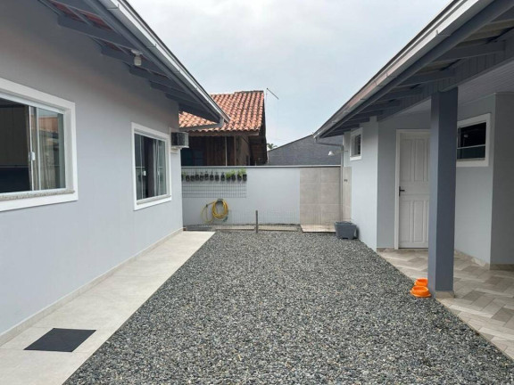 Imagem Casa com 3 Quartos à Venda, 130 m² em Centro - Balneário Barra Do Sul Imagem Casa com 3 Quartos à Venda, 130 m² em Centro - Balneário Barra Do Sul