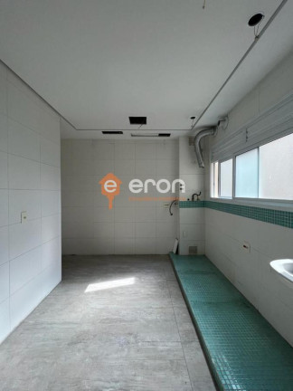 Imagem Apartamento com 3 Quartos à Venda, 242 m² Imagem Apartamento com 3 Quartos à Venda, 242 m²