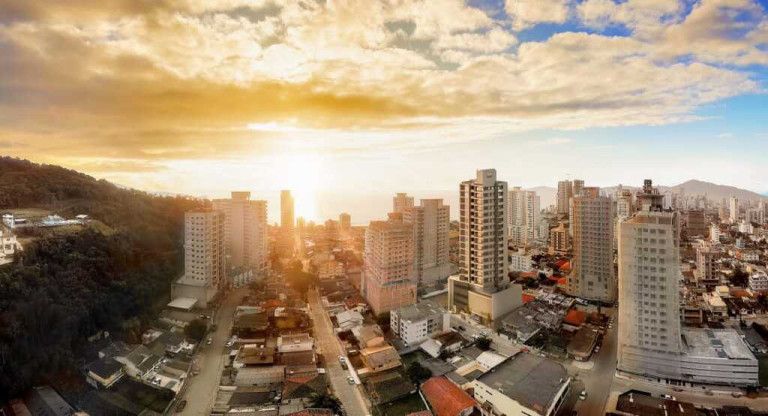 Imagem Apartamento com 3 Quartos à Venda, 70 m² em Itapema - Itapema Imagem Apartamento com 3 Quartos à Venda, 70 m² em Itapema - Itapema