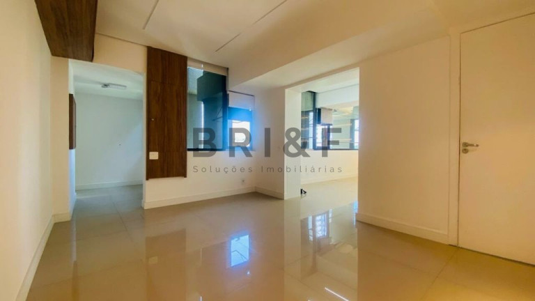 Imagem Imóvel Comercial à Venda ou Locação, 212 m² em Brooklin - São Paulo Imagem Imóvel Comercial à Venda ou Locação, 212 m² em Brooklin - São Paulo