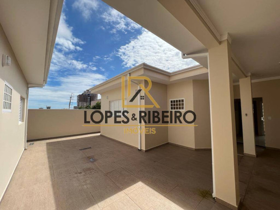 Imagem Casa com 5 Quartos à Venda, 390 m² em Centro - Botucatu Imagem Casa com 5 Quartos à Venda, 390 m² em Centro - Botucatu