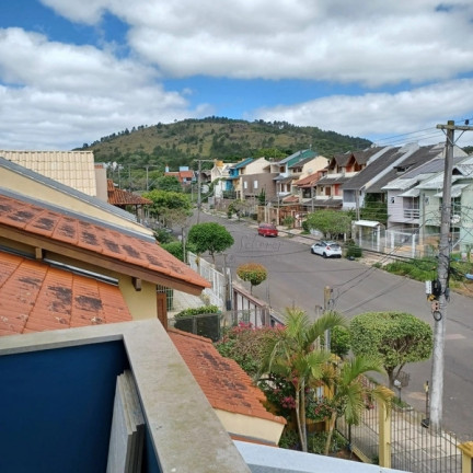 Imagem Casa com 3 Quartos à Venda, 180 m² em Guarujá - Porto Alegre Imagem Casa com 3 Quartos à Venda, 180 m² em Guarujá - Porto Alegre