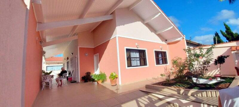 Imagem Casa com 5 Quartos à Venda, 565 m² em Cidade Nova Peruibe - Peruíbe Imagem Casa com 5 Quartos à Venda, 565 m² em Cidade Nova Peruibe - Peruíbe