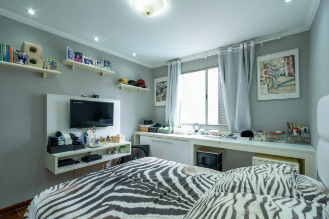 Imagem Apartamento com 3 Quartos à Venda, 130 m² em Itaim Bibi - São Paulo