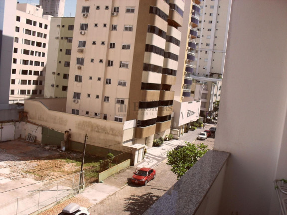 Imagem Apartamento com 3 Quartos à Venda, 88 m² em Centro - Balneário Camboriú Imagem Apartamento com 3 Quartos à Venda, 88 m² em Centro - Balneário Camboriú