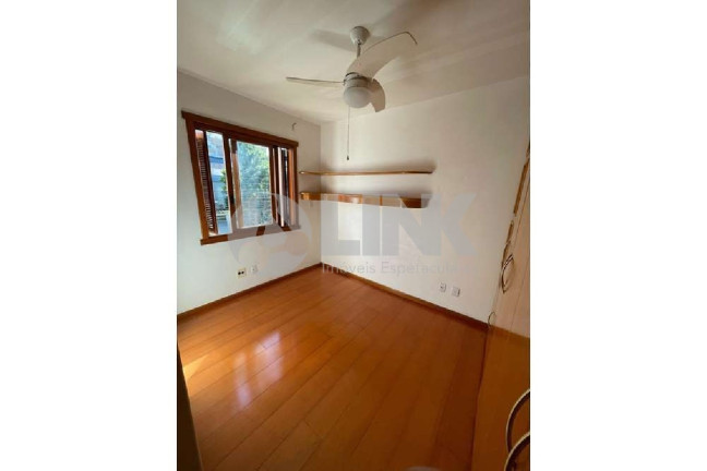 Imagem Apartamento com 3 Quartos à Venda, 95 m² em Santana - Porto Alegre Imagem Apartamento com 3 Quartos à Venda, 95 m² em Santana - Porto Alegre