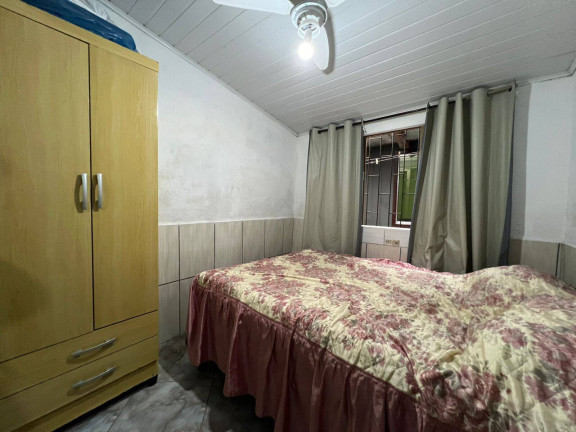 Imagem Casa com 6 Quartos à Venda, 145 m² em Costeira - Balneário Barra Do Sul Imagem Casa com 6 Quartos à Venda, 145 m² em Costeira - Balneário Barra Do Sul