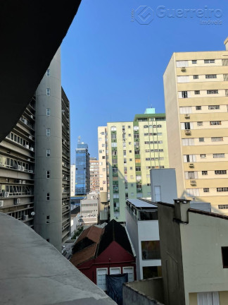 Sala Comercial à Venda, 50 m² em Centro - Florianópolis