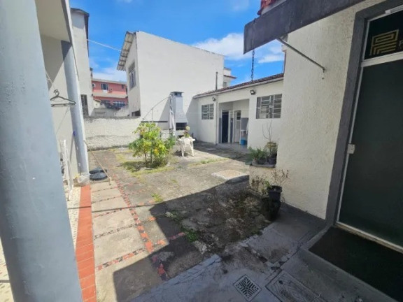 Imagem Casa com 4 Quartos à Venda, 210 m² em São Francisco - Niterói Imagem Casa com 4 Quartos à Venda, 210 m² em São Francisco - Niterói