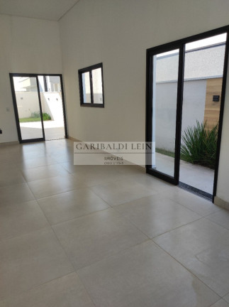 Imagem Casa com 3 Quartos à Venda, 135 m² em Parque Residencial Maria Elmira - Caçapava Imagem Casa com 3 Quartos à Venda, 135 m² em Parque Residencial Maria Elmira - Caçapava
