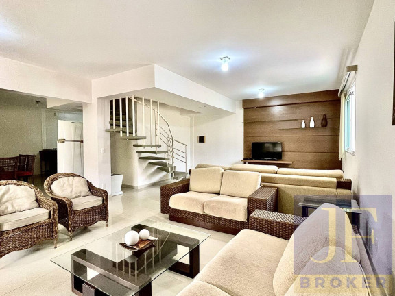 Imagem Casa com 4 Quartos para Temporada, 220 m² em Canasvieiras - Florianópolis Imagem Casa com 4 Quartos para Temporada, 220 m² em Canasvieiras - Florianópolis