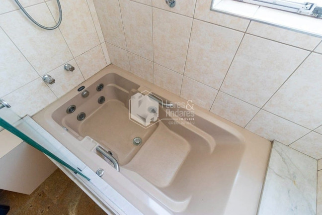 Imagem Apartamento com 3 Quartos à Venda, 227 m² em Itaim Bibi - São Paulo Imagem Apartamento com 3 Quartos à Venda, 227 m² em Itaim Bibi - São Paulo