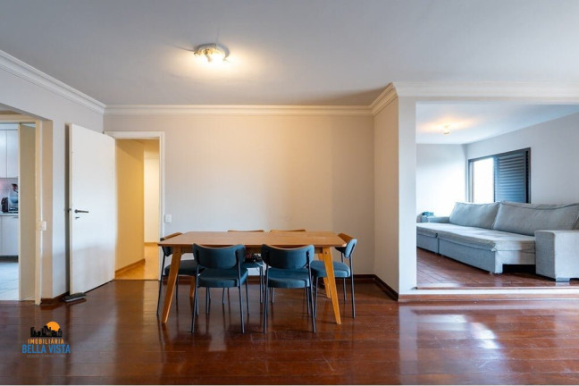 Apartamento com 4 Quartos à Venda,  em Vila Nova Conceição - São Paulo