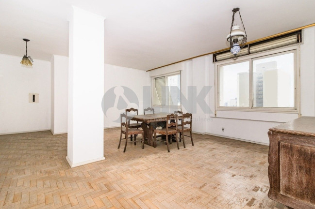 Apartamento com 3 Quartos à Venda, 168 m² em Moinhos De Vento - Porto Alegre