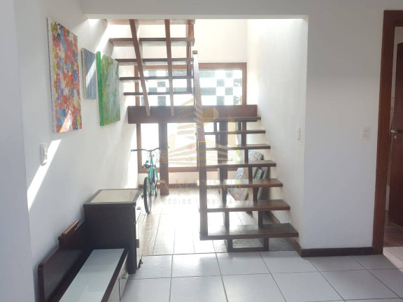 Imagem Casa com 3 Quartos para Temporada, 390 m² em Vista Linda - Bertioga