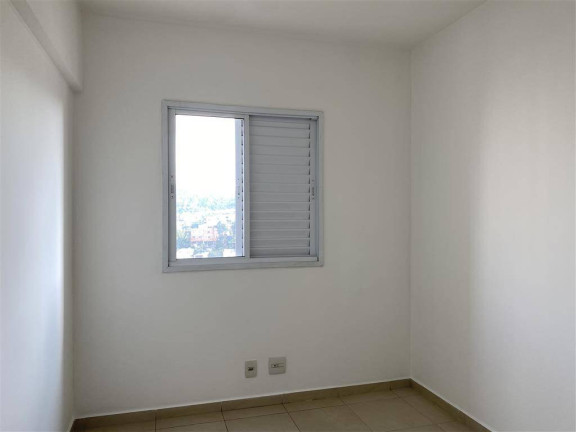 Imagem Apartamento com 3 Quartos para Alugar, 72 m² em Jardim Tupanci - Barueri
