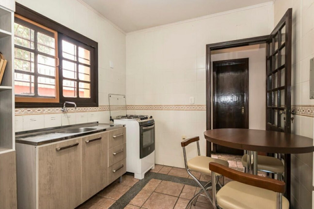 Imagem Imóvel com 3 Quartos à Venda, em Cavalhada - Porto Alegre Imagem Imóvel com 3 Quartos à Venda, em Cavalhada - Porto Alegre