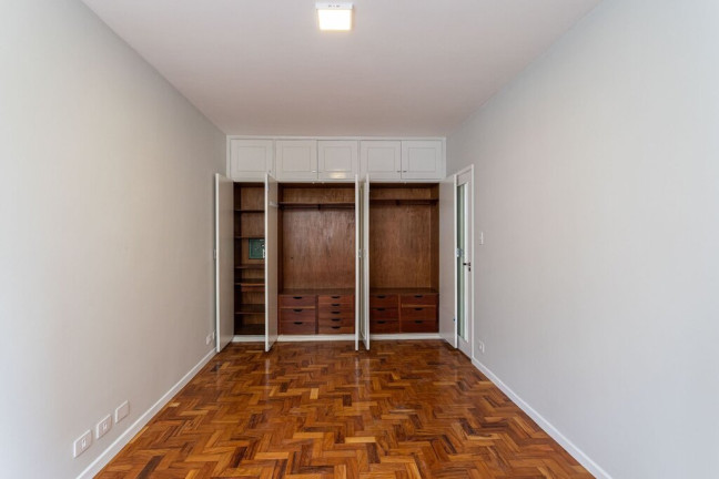 Imagem Apartamento com 3 Quartos à Venda, 135 m² em Itaim Bibi - São Paulo Imagem Apartamento com 3 Quartos à Venda, 135 m² em Itaim Bibi - São Paulo
