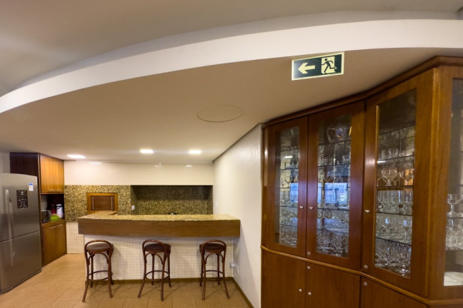 Imagem Apartamento com 3 Quartos à Venda, 120 m² em Menino Deus - Porto Alegre Imagem Apartamento com 3 Quartos à Venda, 120 m² em Menino Deus - Porto Alegre
