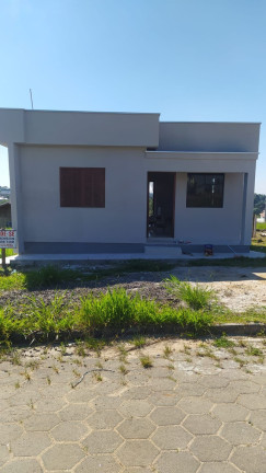 Casa com 3 Quartos à Venda, 76 m² em Liri - Içara