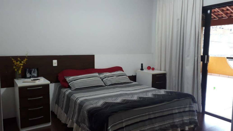 Imagem Casa com 3 Quartos à Venda,  em Centro - Diadema